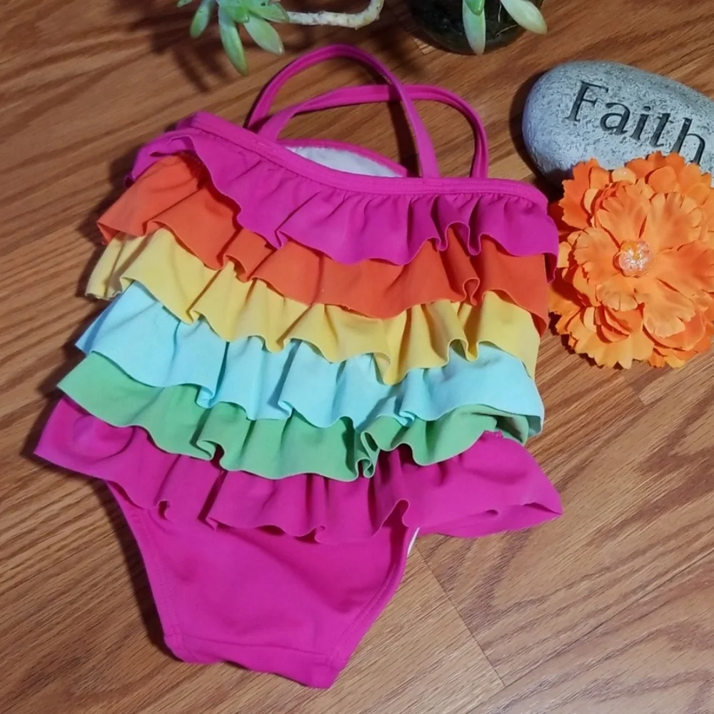 Baby gap swim suit an‎ flower